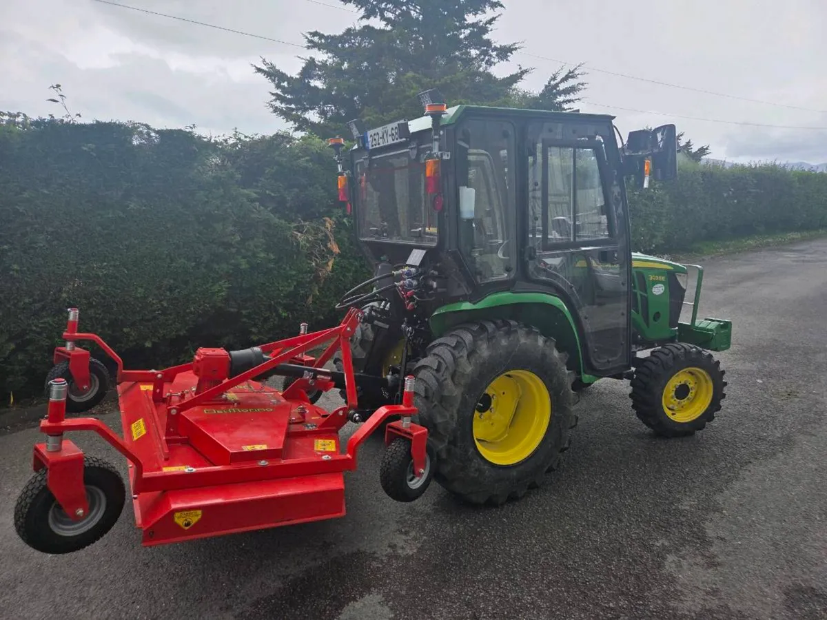 John Deere Tractor - Image 2