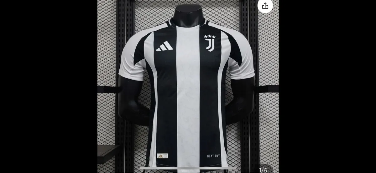 Football jersey - Image 1
