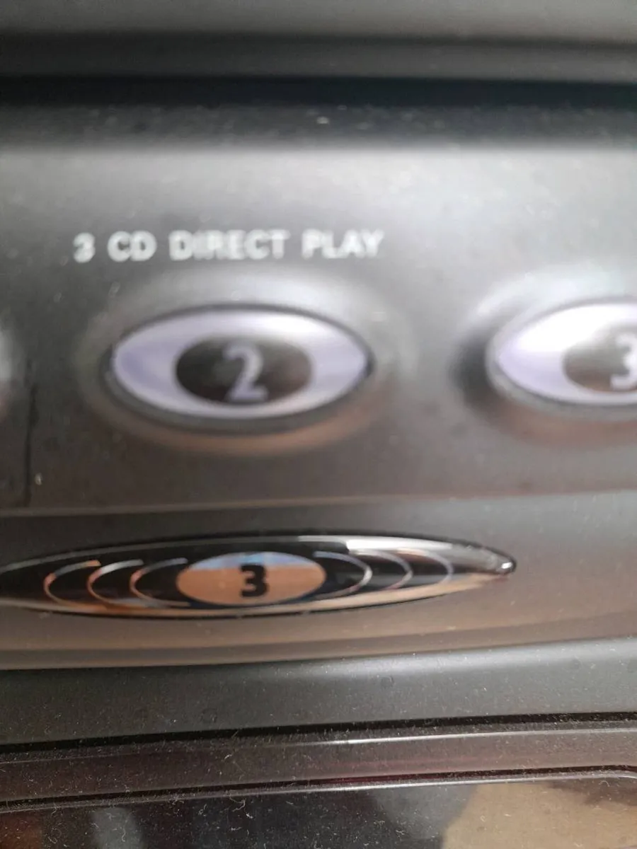 Music centre - Image 3