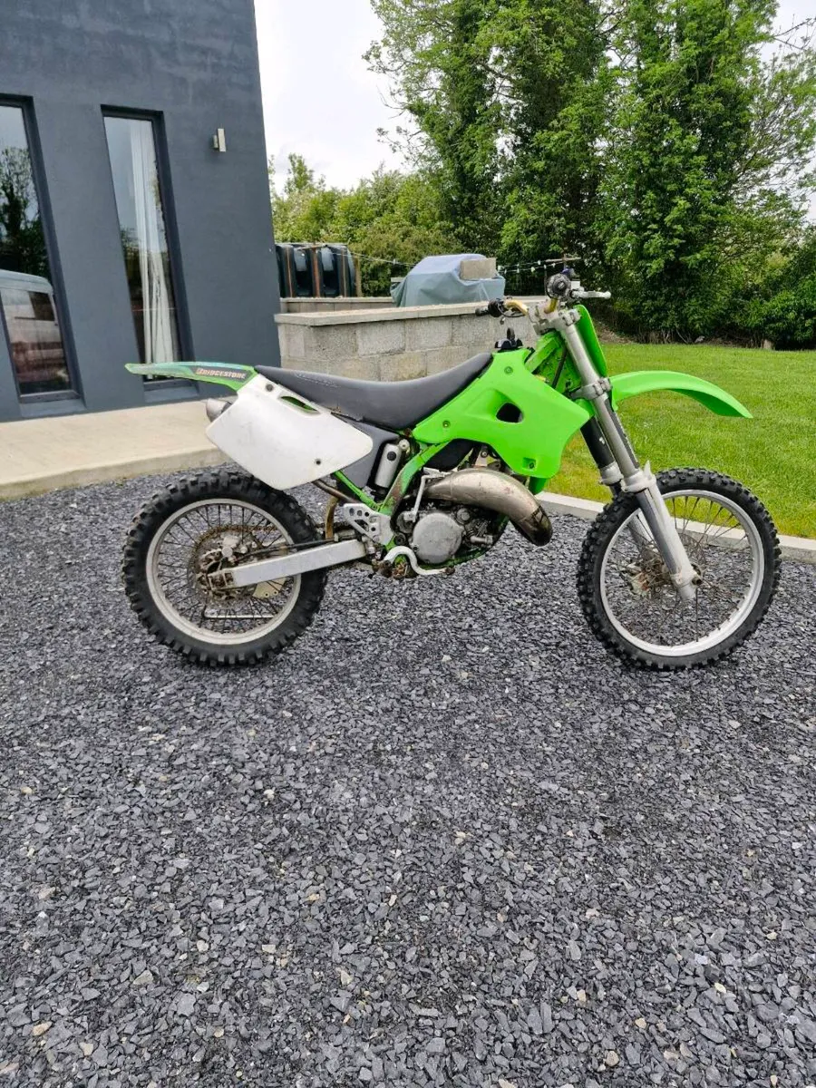 Kawasaki KX 125 1995 - Image 1