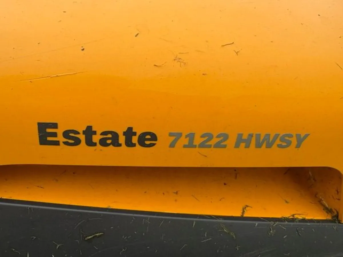 Stiga Estate 7122 Ride on Lawnmower - Image 4