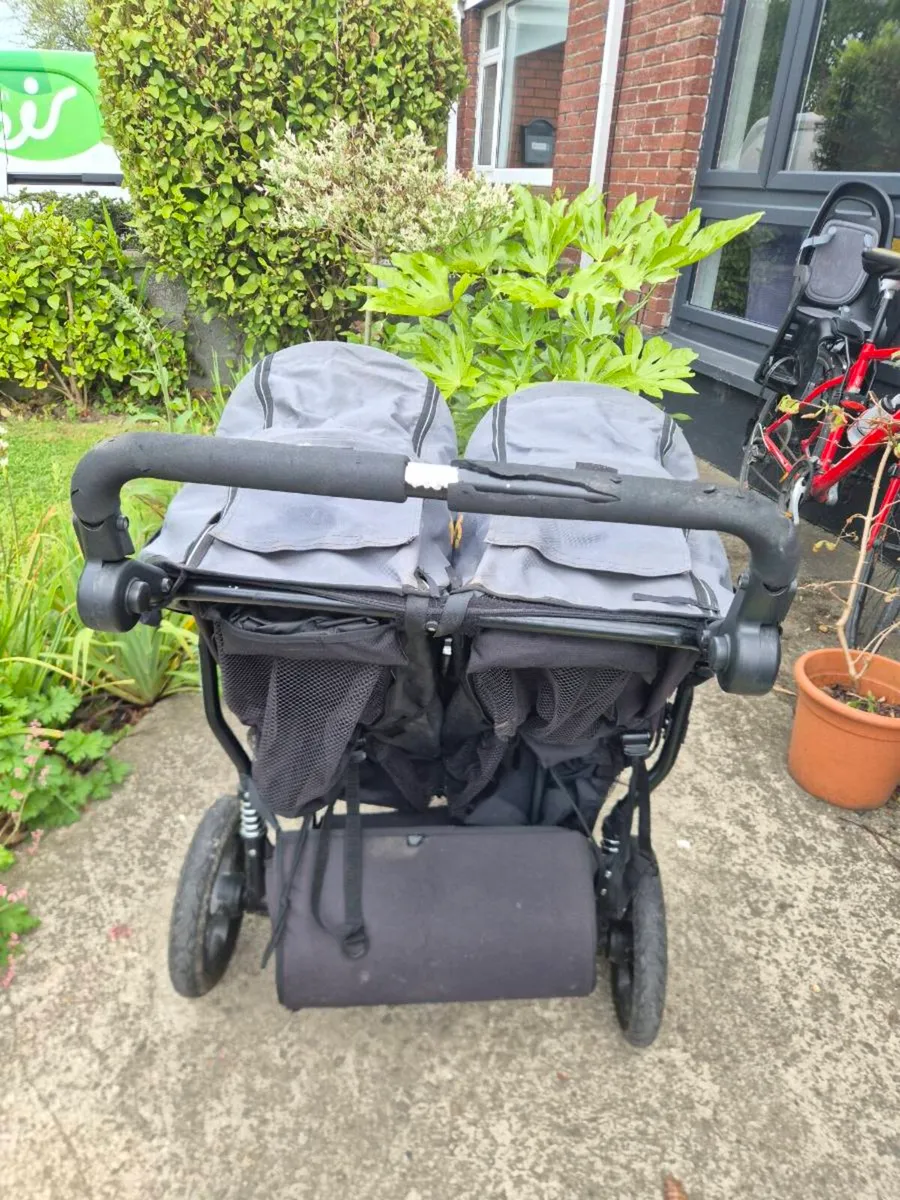 Out N About Double Buggy - Image 3