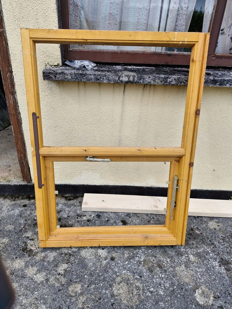 Window frame - Image 2