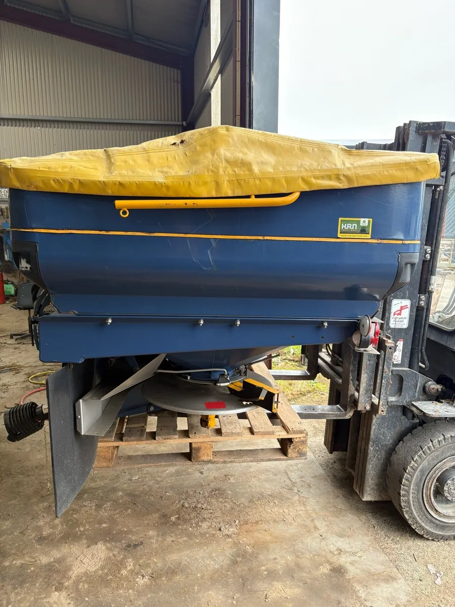 Bogballe M2 fertiliser sower - Image 3