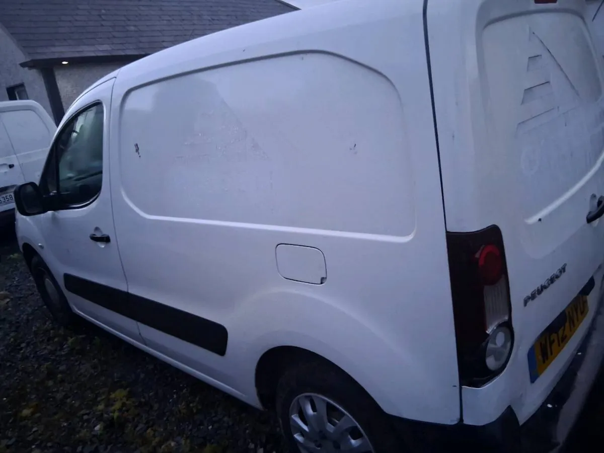 Van - Image 1