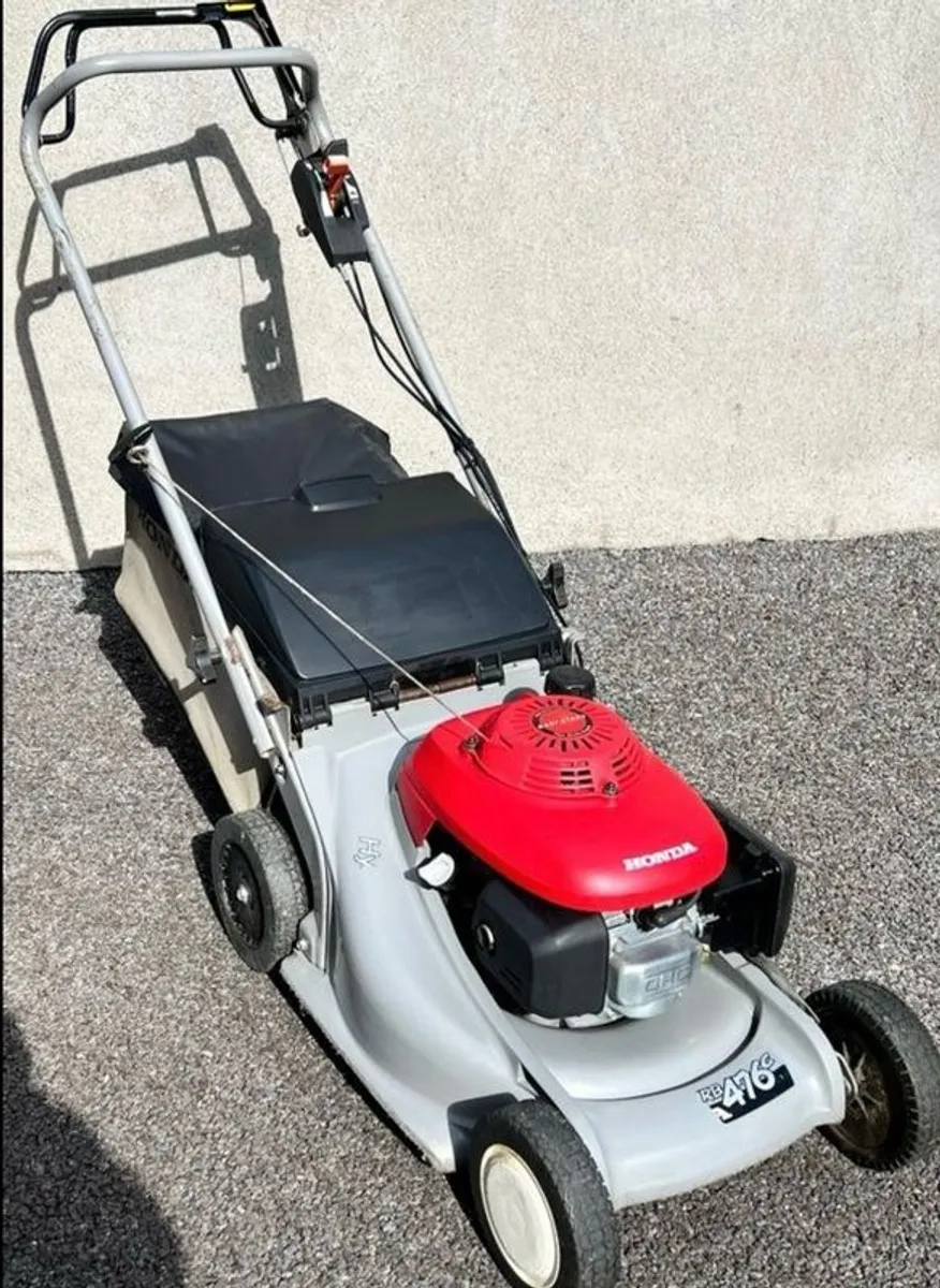 Honda Lawnmower - Image 1