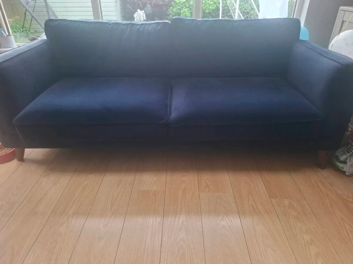 Sofa for Sale - Image 1