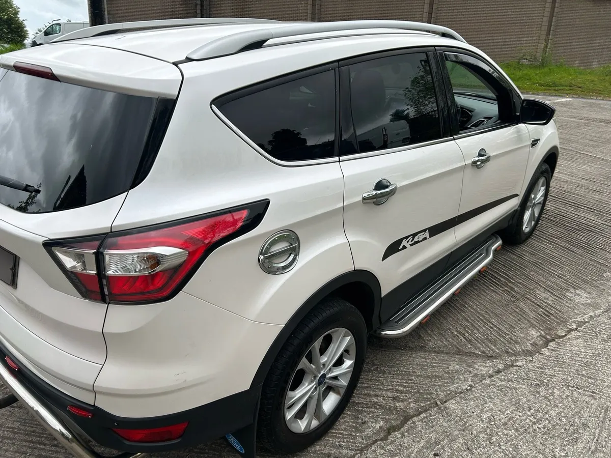 2018 FORD KUGA CREWCAB - Image 4