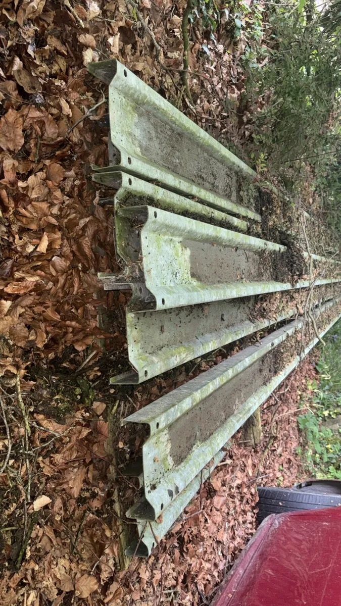 8 purlins length 26ft 3” width 8”x3” - Image 1