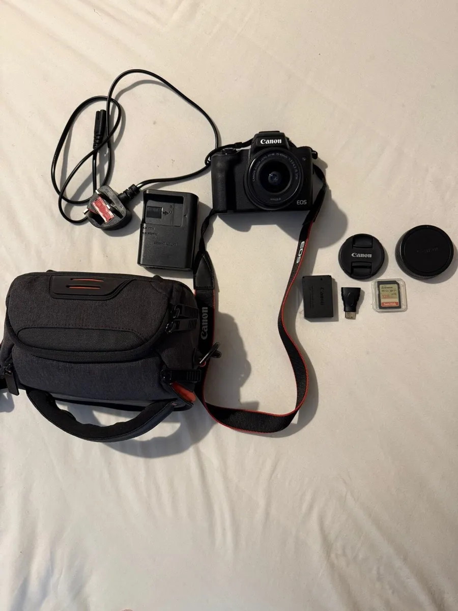Canon EOS M50 Mirrorless Camera - Image 1