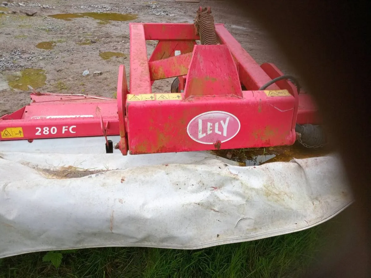 Lely front mower for breaking/repair - Image 1