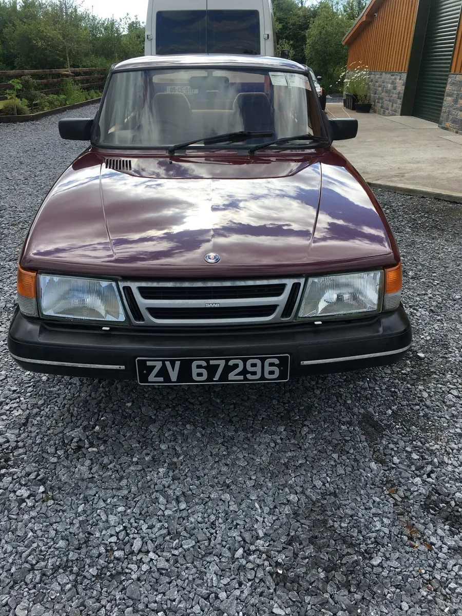 SAAB 900i 5 speed 1988 - Image 2
