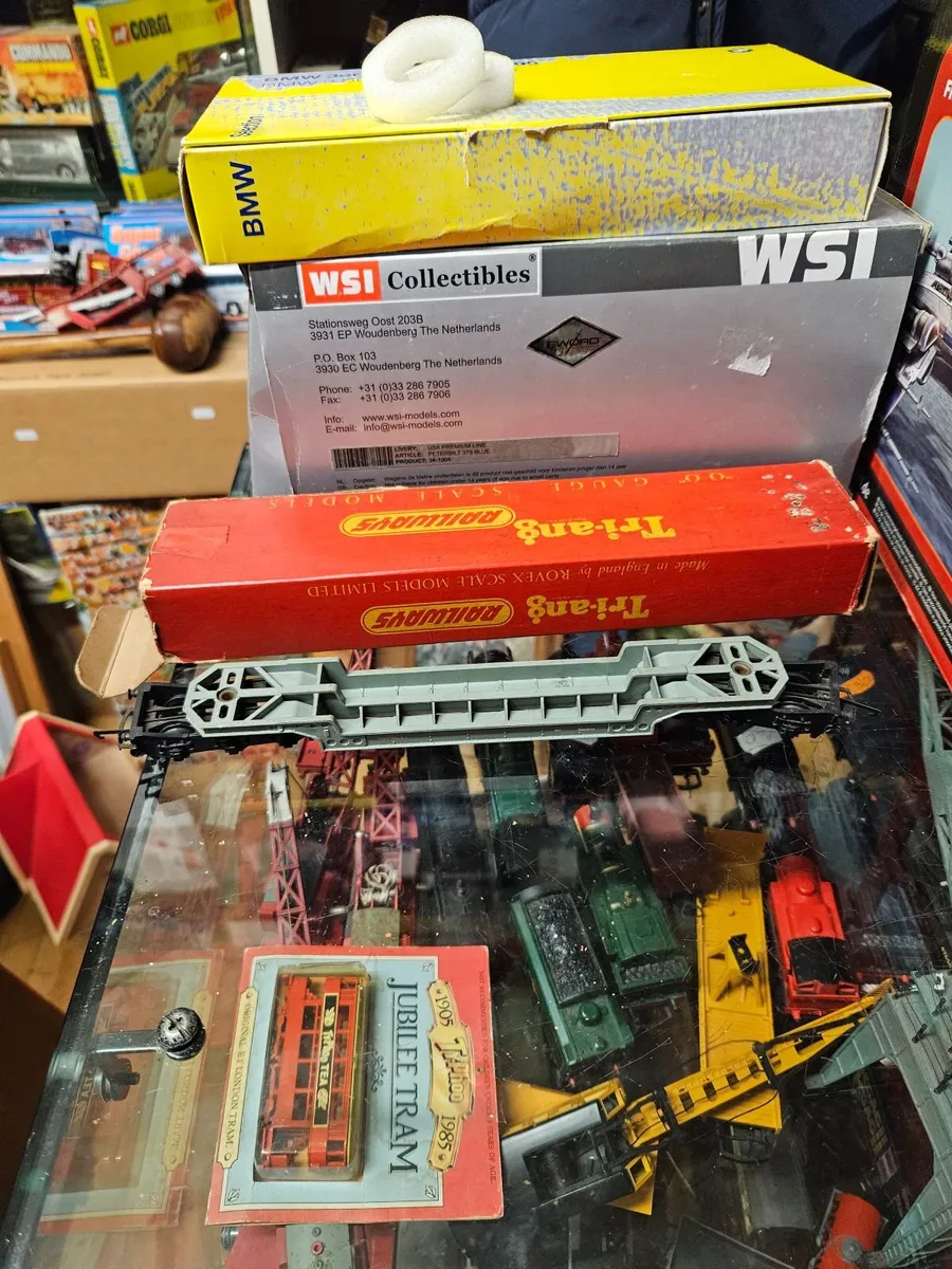 Hornby Triang OO Gauge Wagon - Image 1
