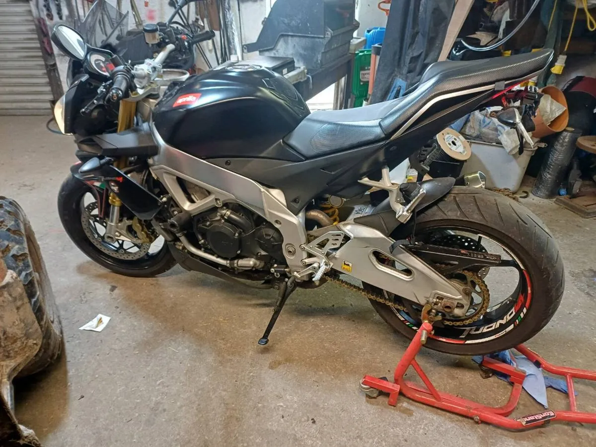 Motorcycle - Image 3