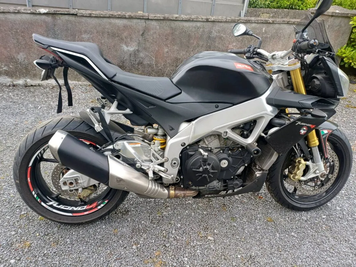 Motorcycle - Image 4