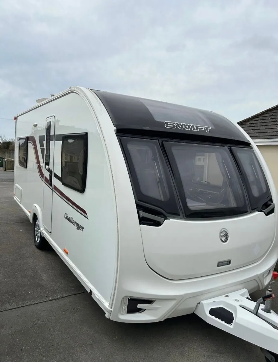 2016 swift challenger - Image 1
