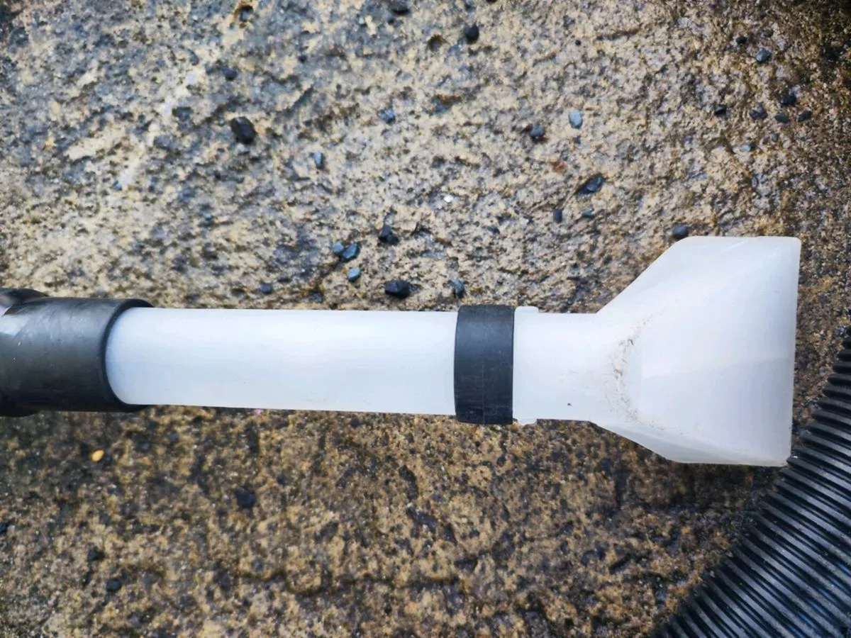 Santoemma Maxi upholstery/Carpet cleaner - Image 4