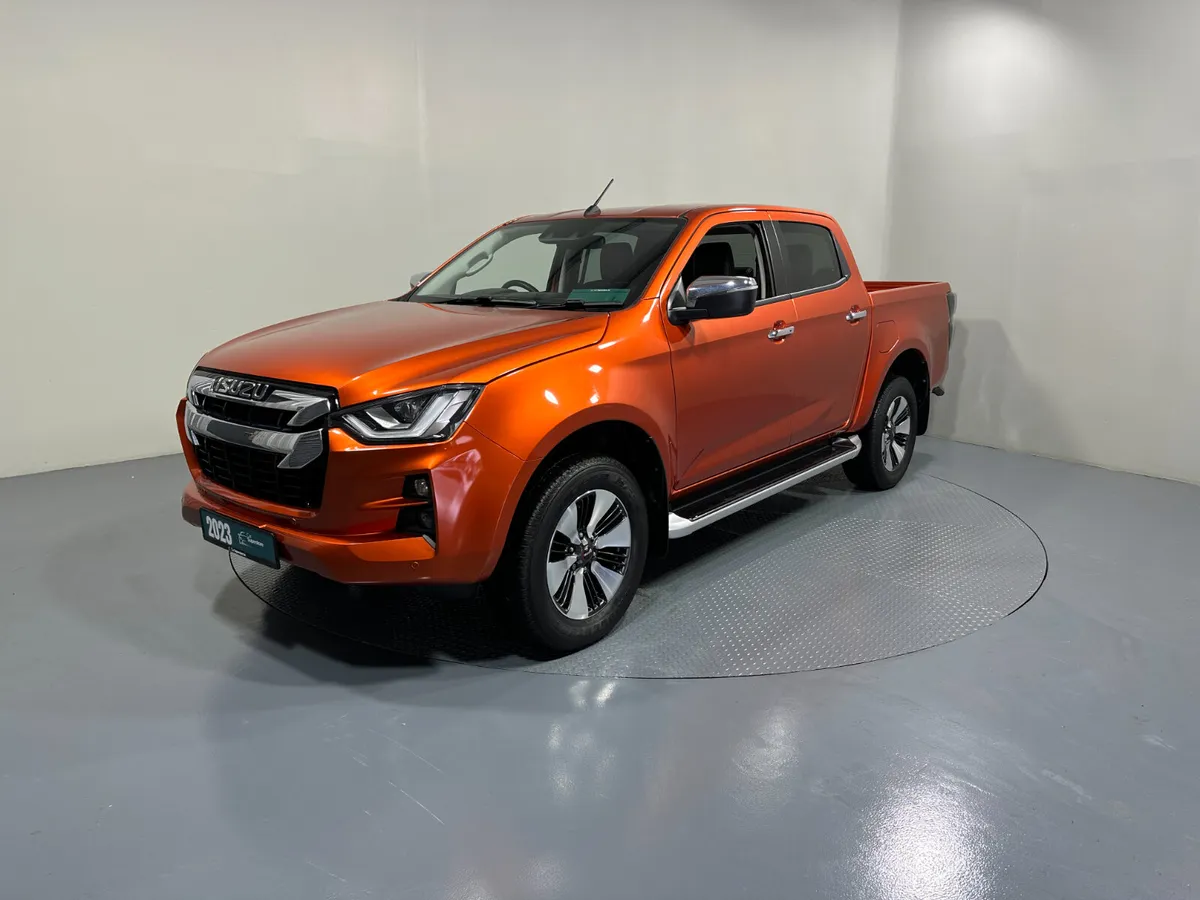 Isuzu D Max DL40 LSE Automatic Double Cab 231 - Image 3