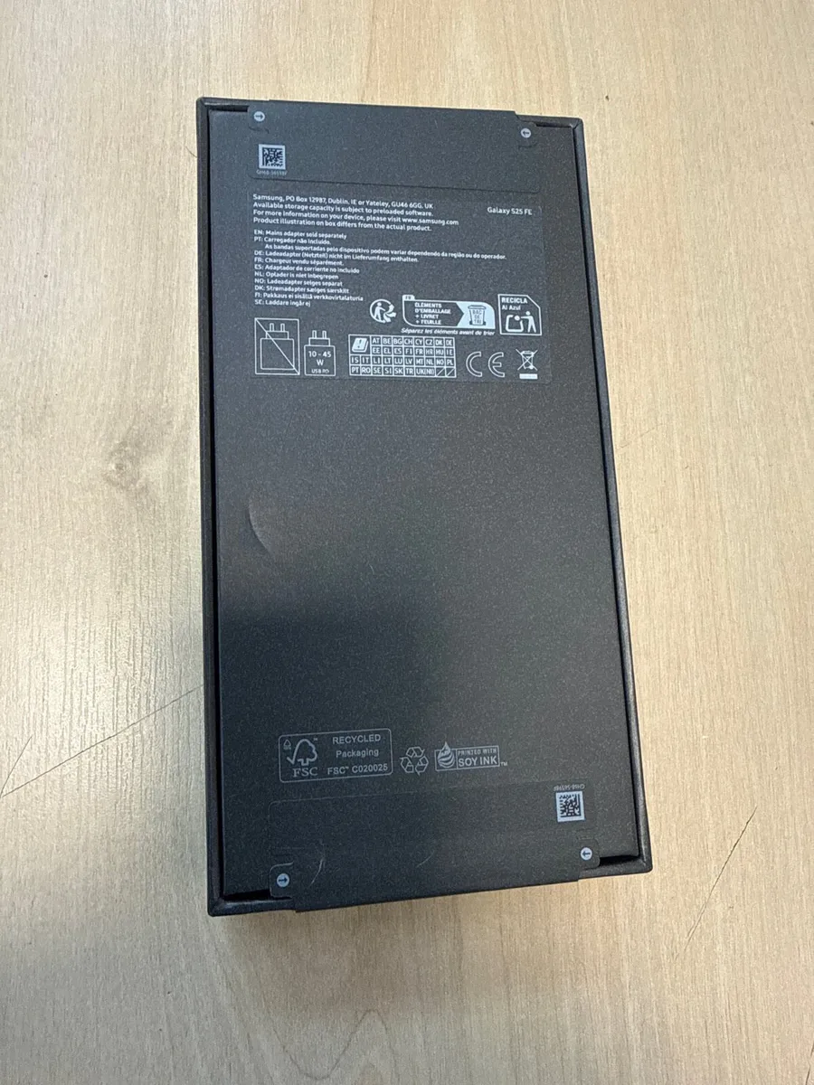 Samsung Galaxy S25 FE Brand new Unopened Unlocked - Image 2
