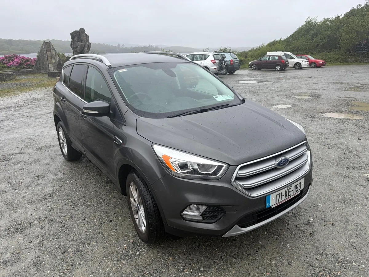 2017 FORD KUGA DOE 3-27 CREWCAB - Image 1