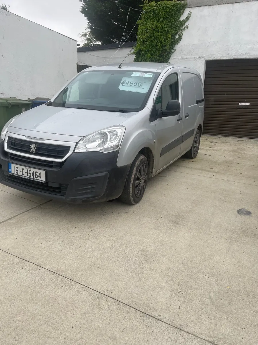 Peugeot partner 3seater van - Image 1