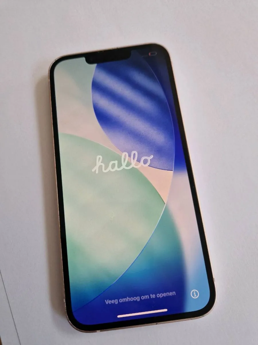 IPhone 13 - Image 1