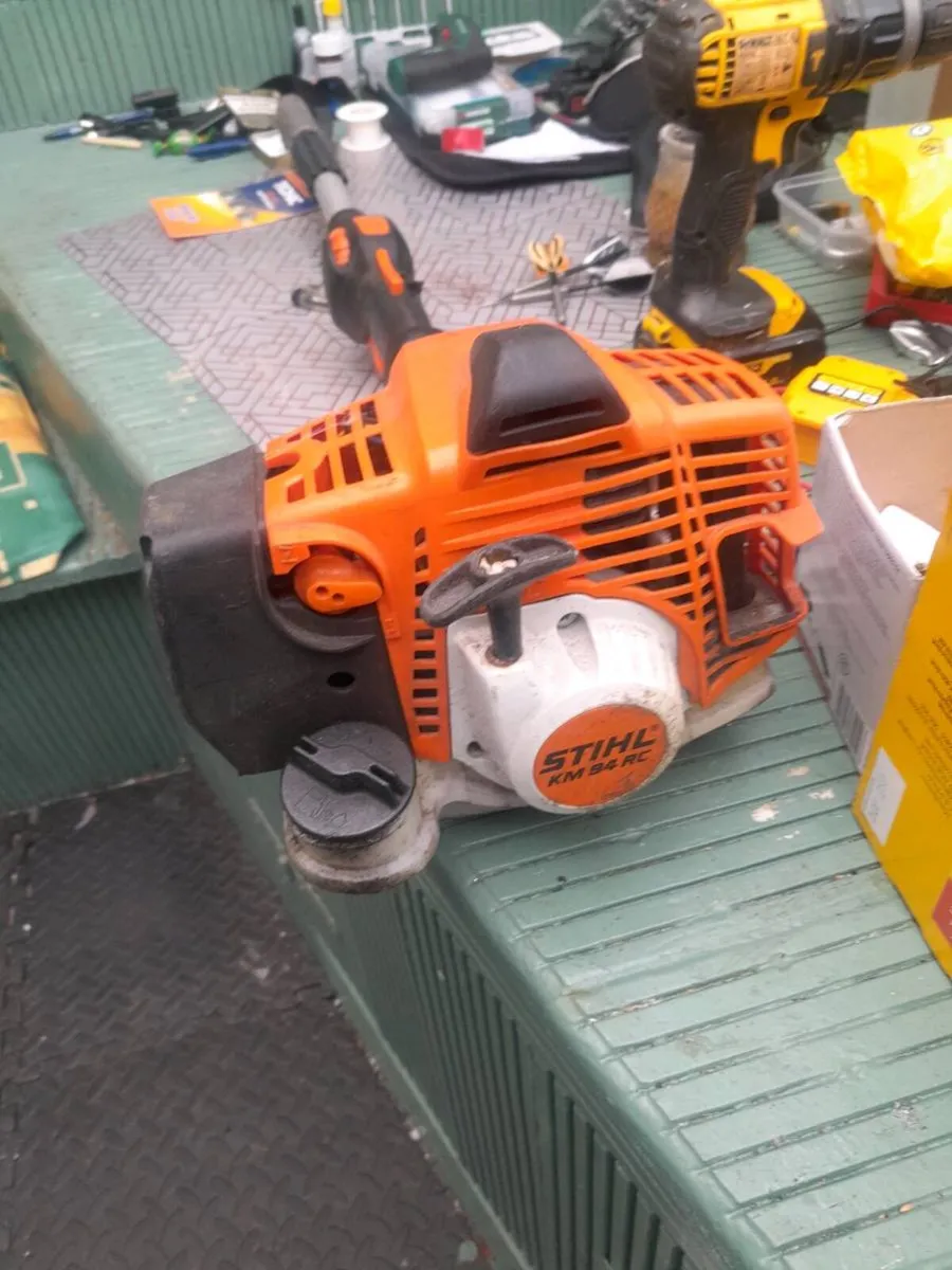 Stihl polesaw - Image 1
