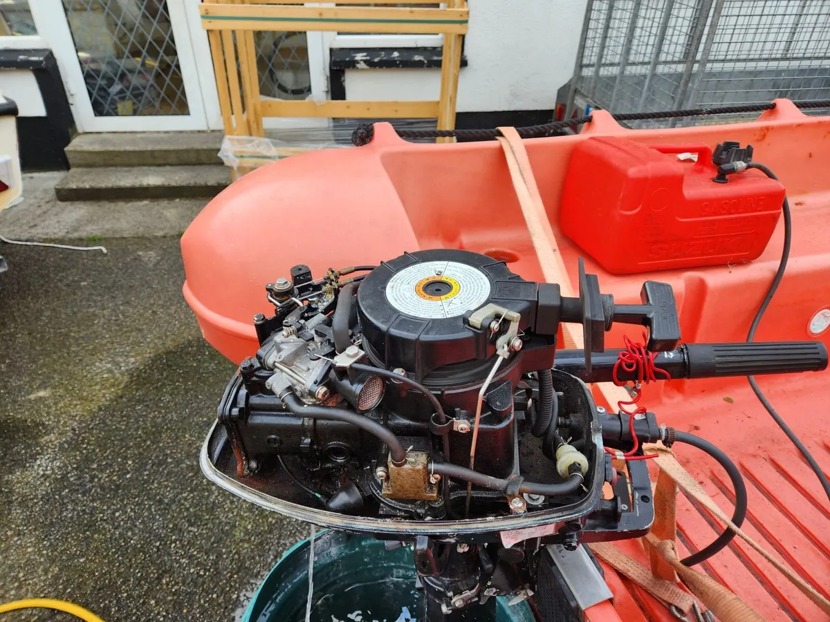 Outboard engine - Image 4