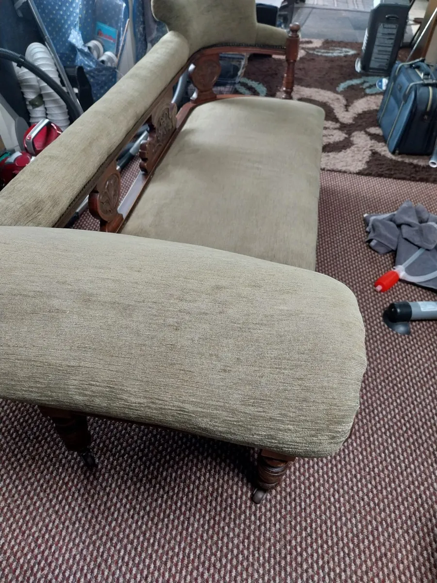 Chaise Longue - Image 2