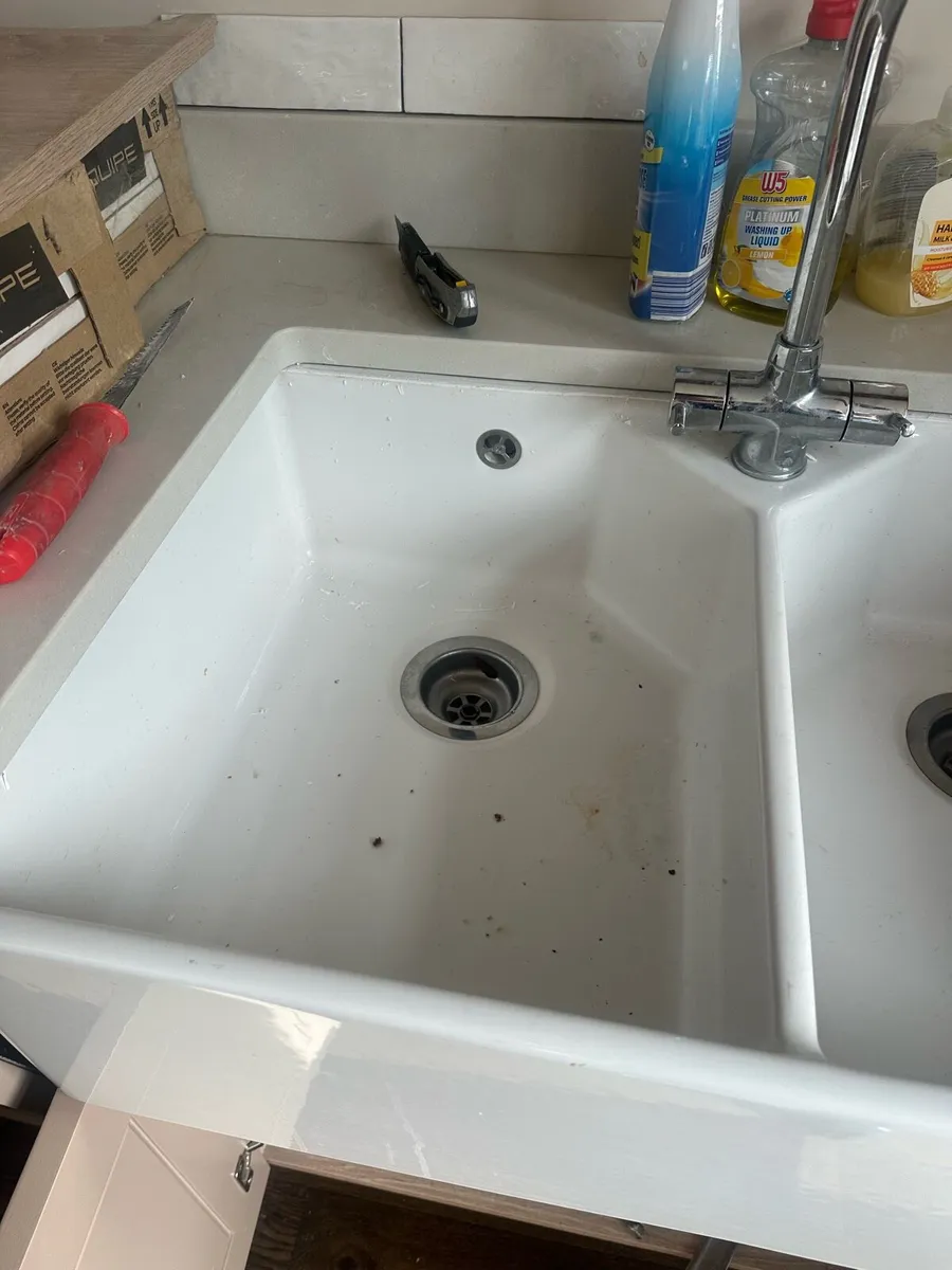 Caple Chepstow Double Sink and Franke Tap - Image 3