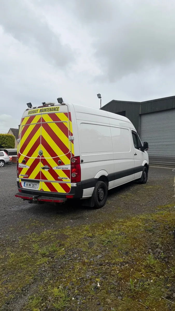 Volkswagen crafter - Image 4