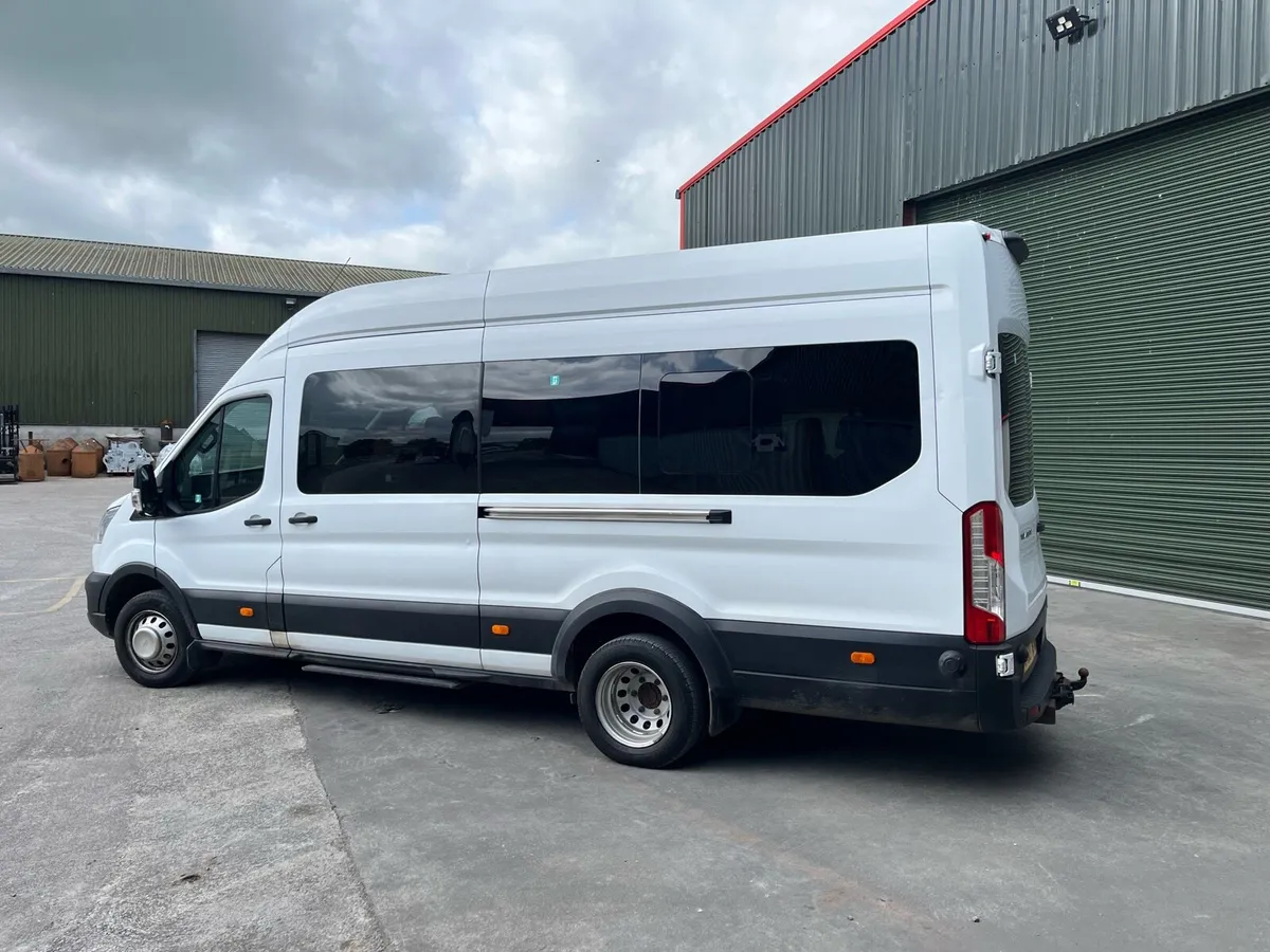 Ford transit 17 seats - Image 3