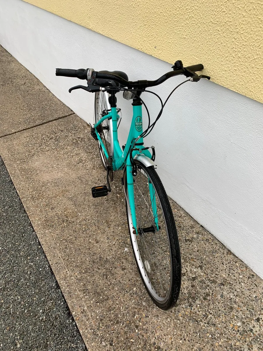 Girls Bike - Image 3