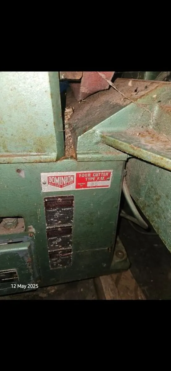 Guillotine/machinery - Image 3