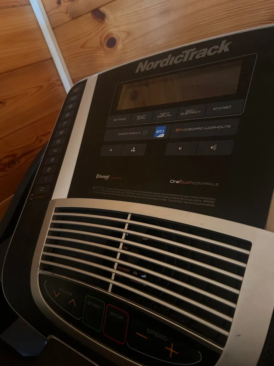 Treadmill - Image 1