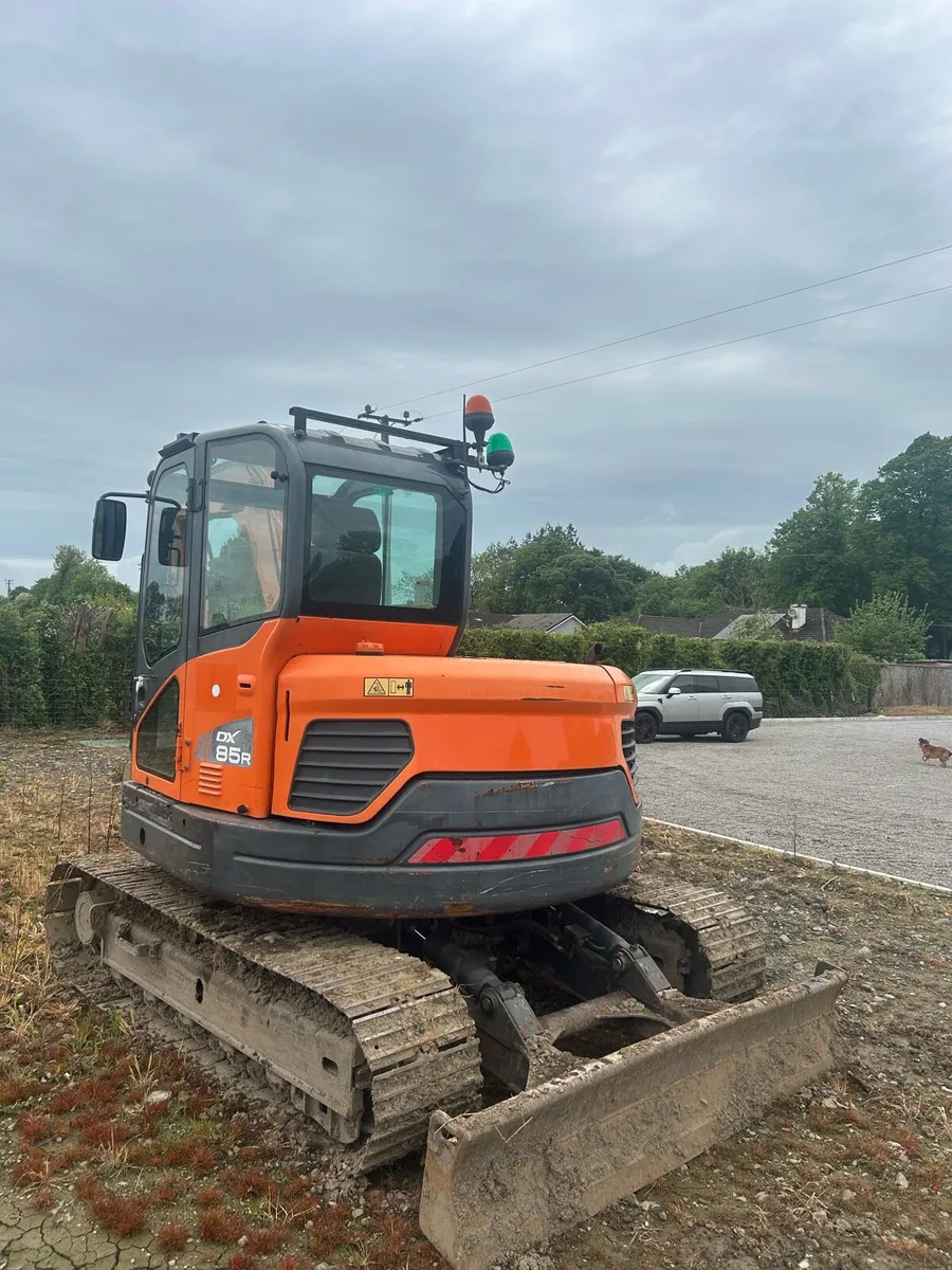DOOSAN 85R - Image 4