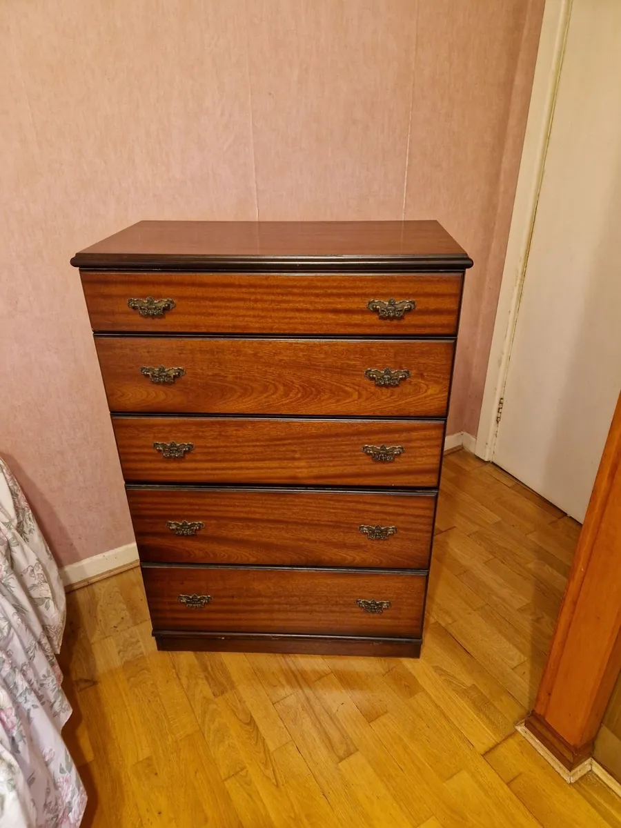 Chest of Drawers