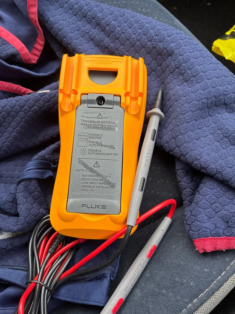 Fluke 117 true s multimeter - Image 2