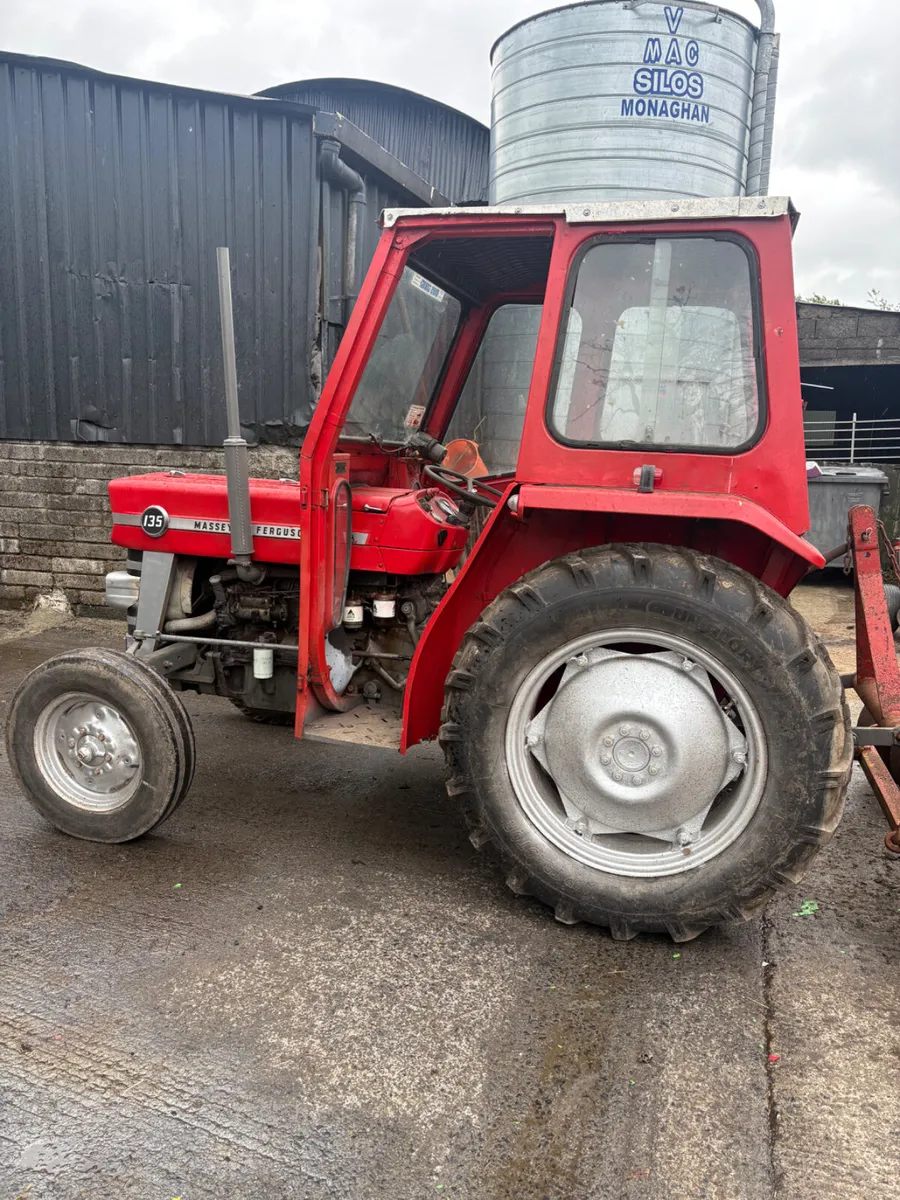 Massey Ferguson 135 - Image 2