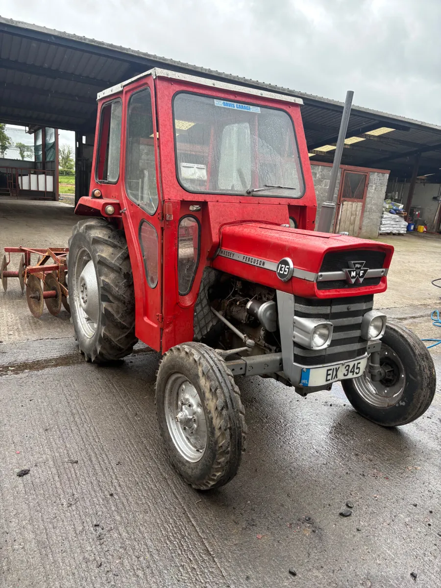 Massey Ferguson 135 - Image 1