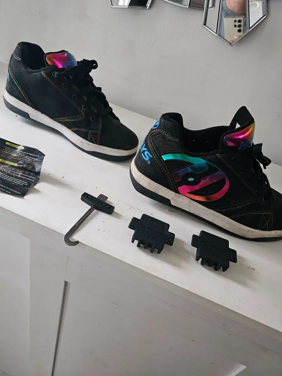 Shoes unisex with wheels- Heelys - Image 2
