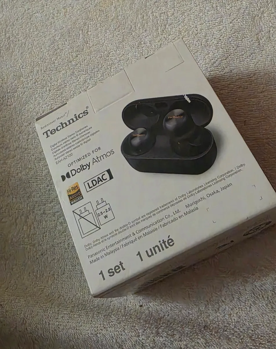 Technics AZ-100 - Image 1