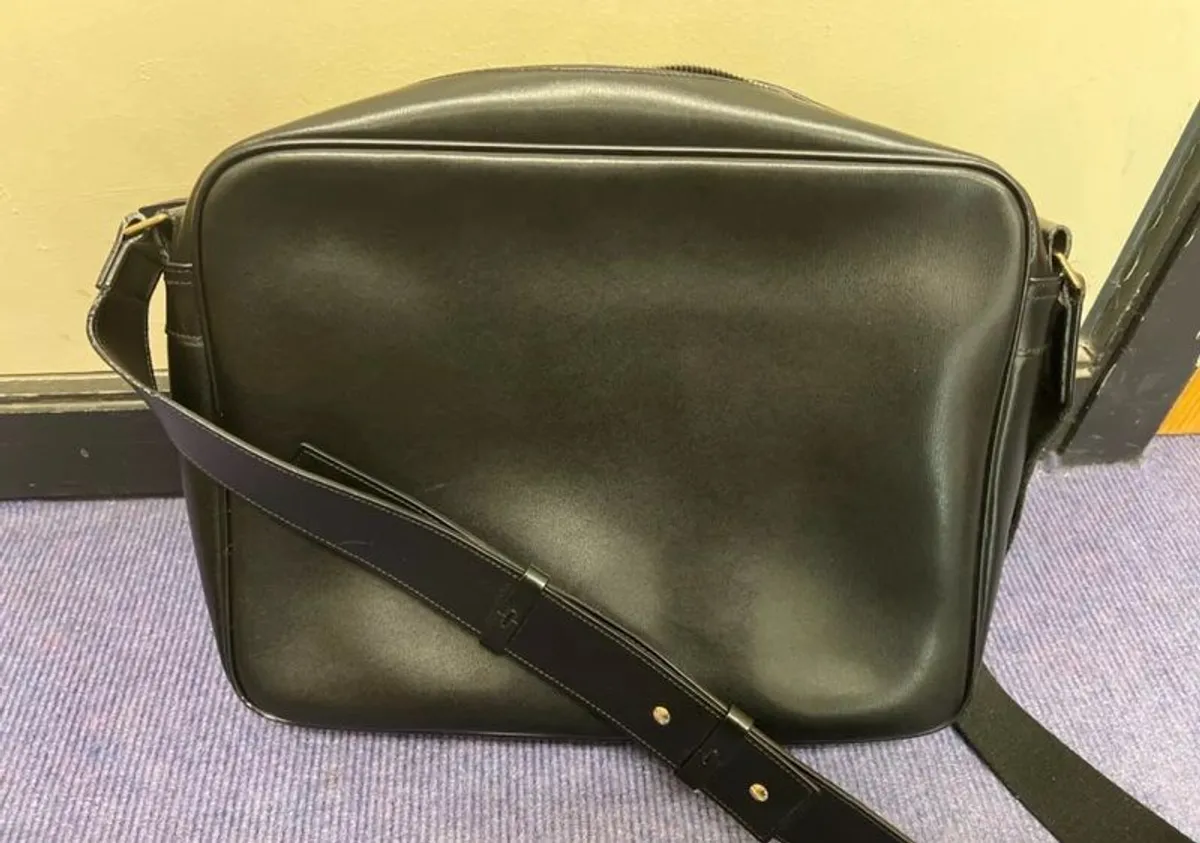 Paul Smith Accessories Men's City Embossed Cross Body Bag - Black Leather - Image 2