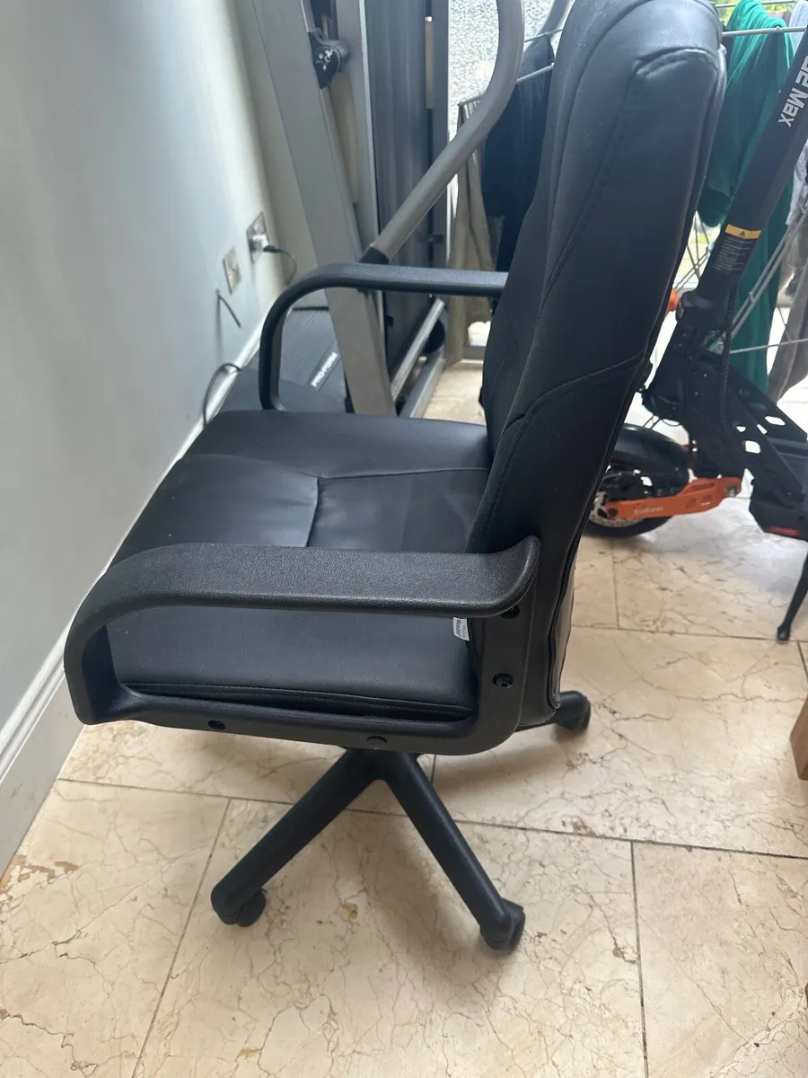 Office Chair - Image 2
