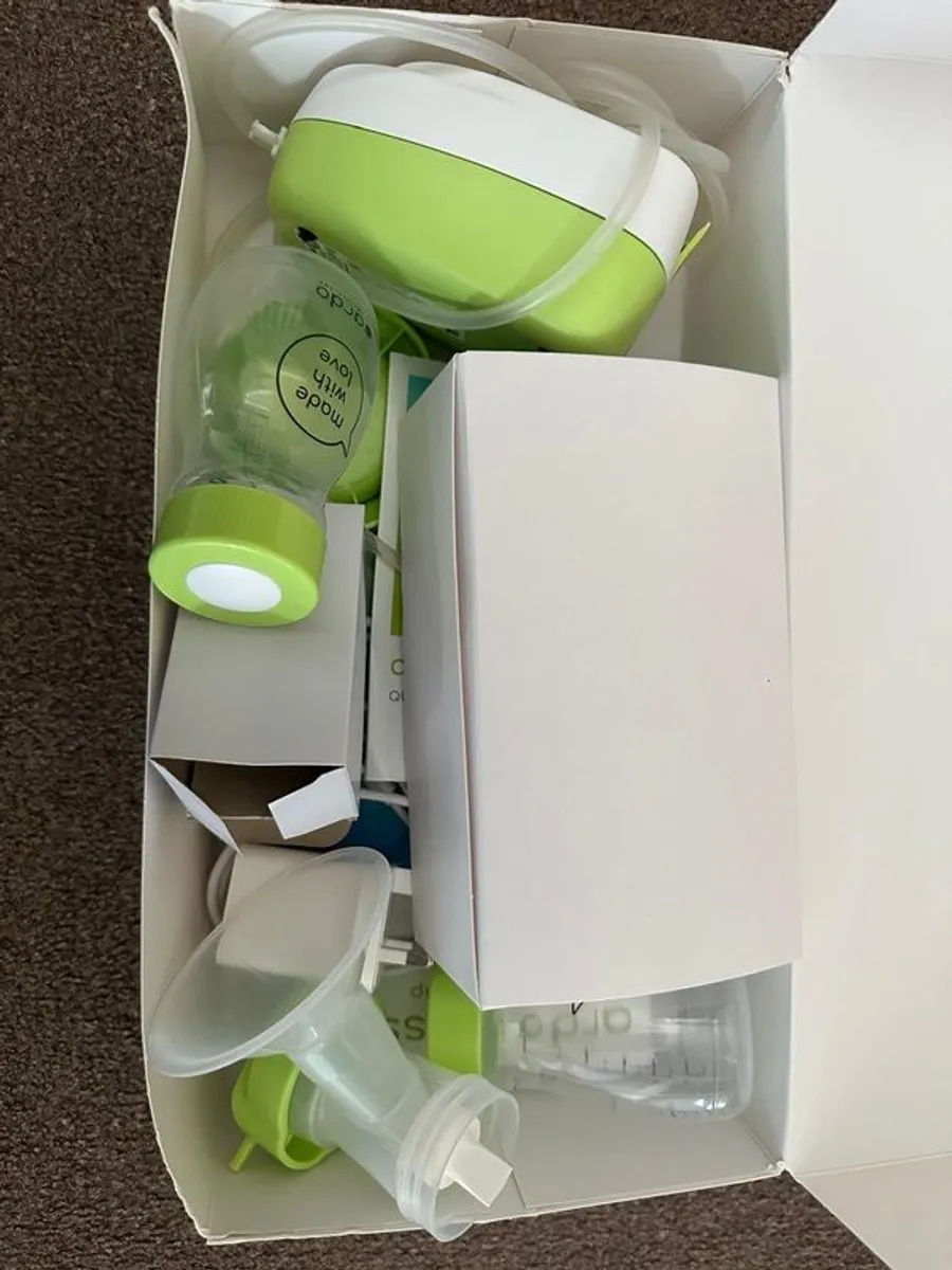 Electric handsfree breast pump - Image 2