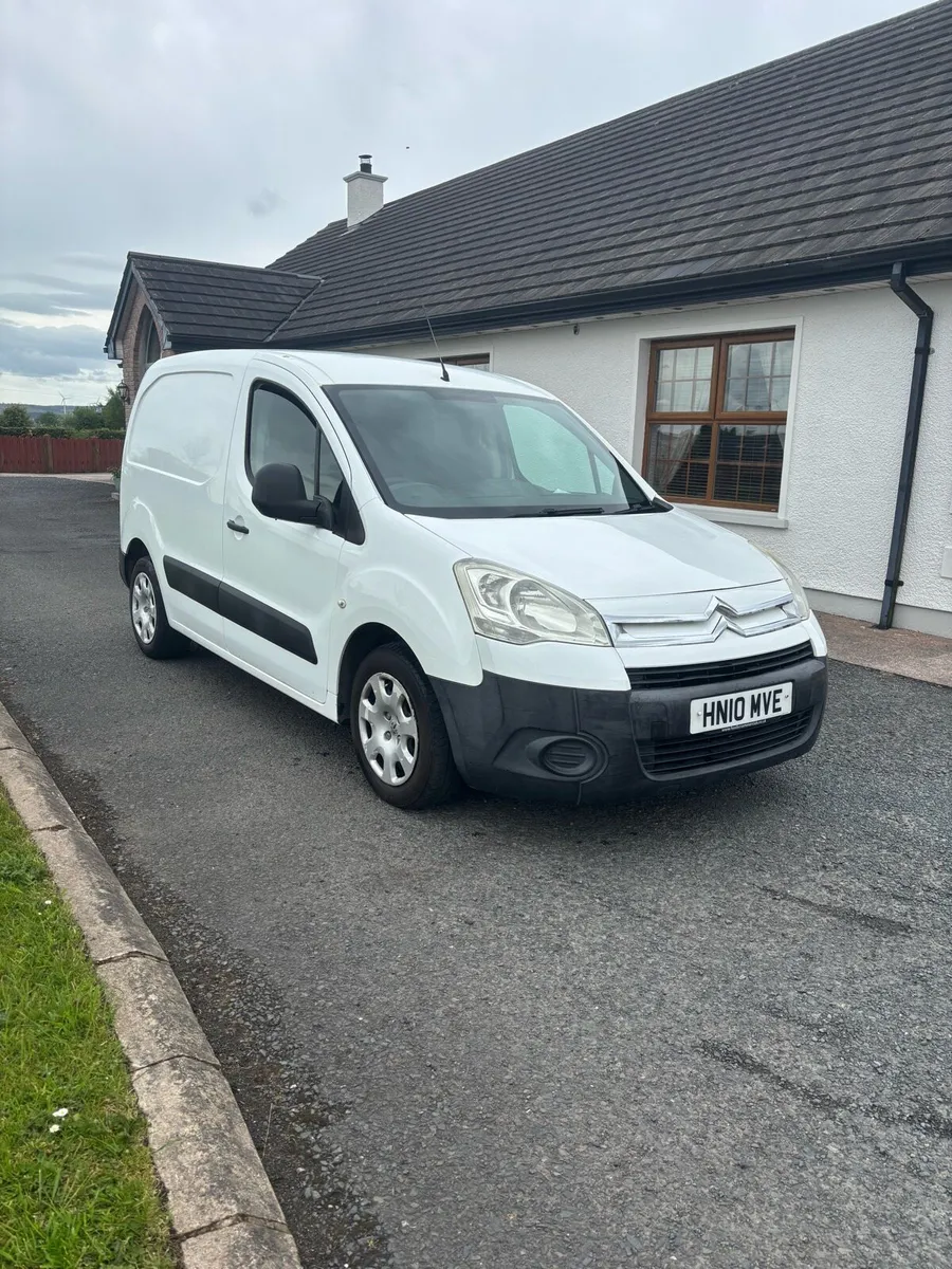 2010 Citroen berlingo 200vrt - Image 2