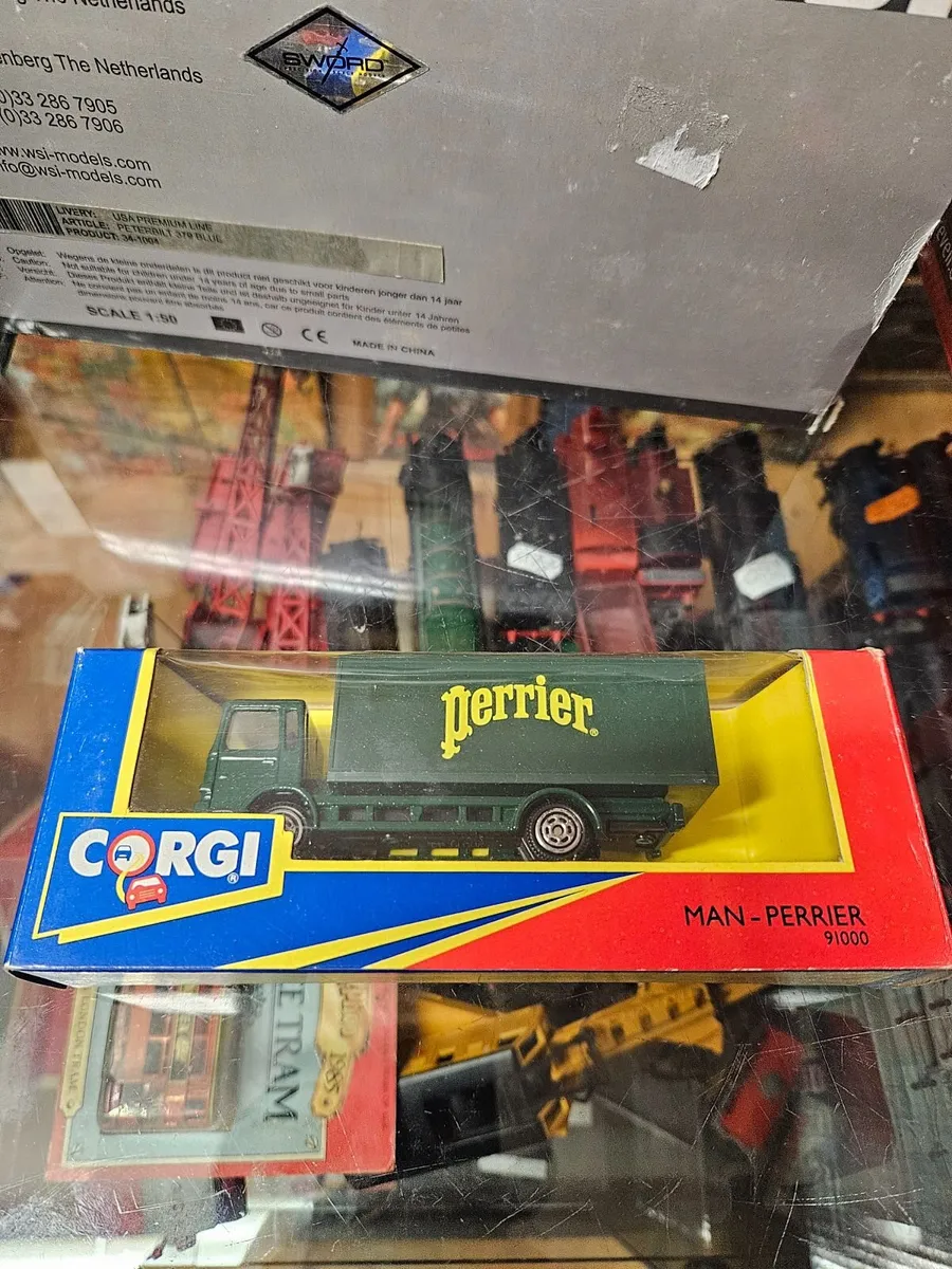 Corgi MAN Perrier Water Truck