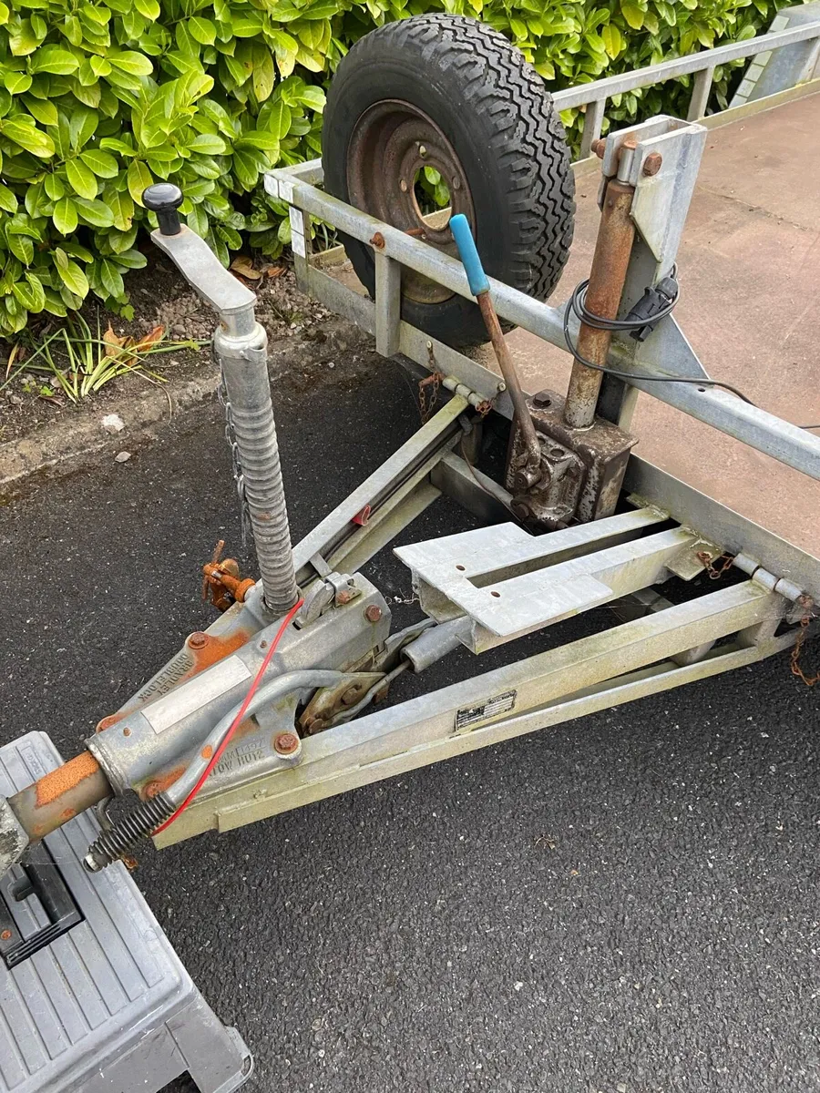 17 Ft Tilt Bed Trailer  6.1 Ft wide - Image 3