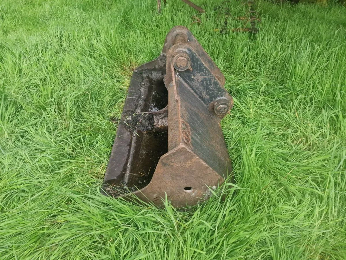 5ft Grading Bucket - Image 2