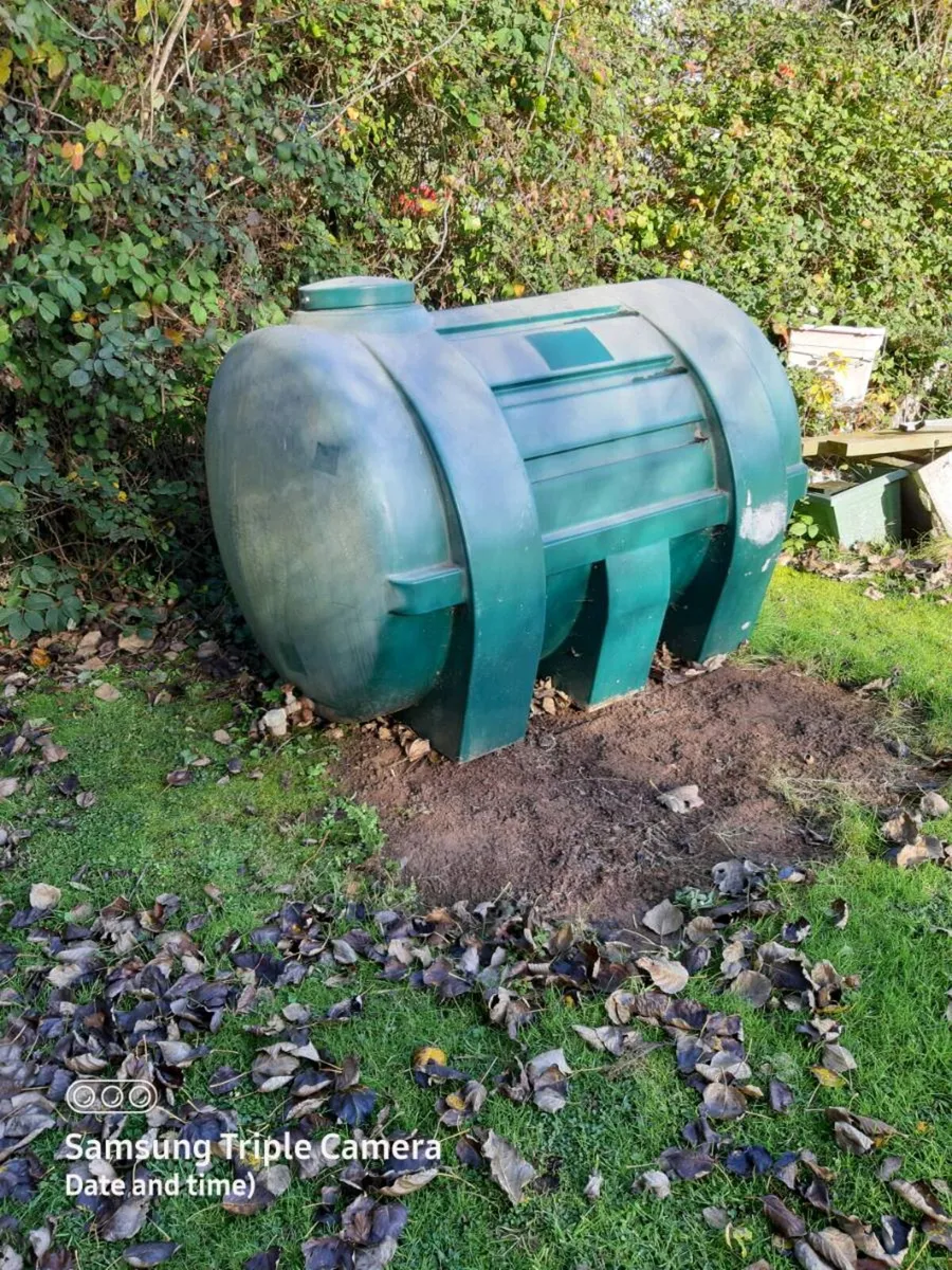 Carbery oil tank - Image 1